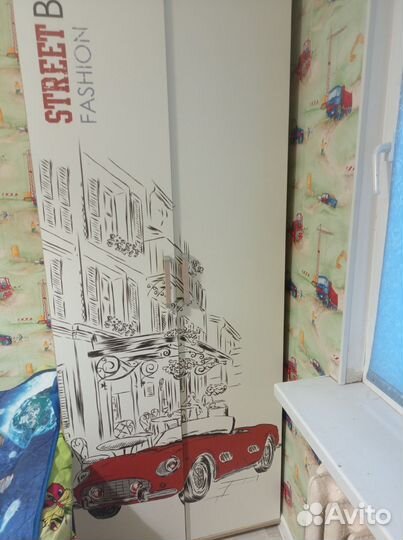 Комплект (5 единиц) мебели мальчику,подростку