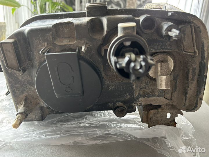 Фара правая на Renault Logan 1 (2009г)