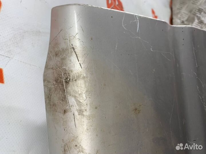 Крыло переднее левое Land Rover Discovery2