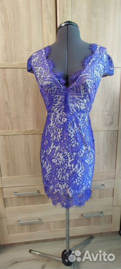 Платье кружево s