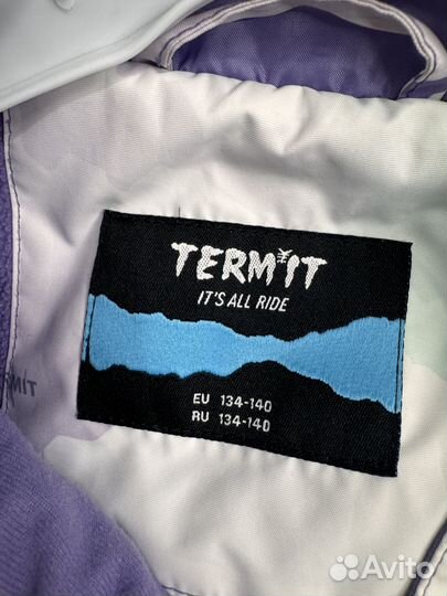 Продам комбинезон для девочки 134-140