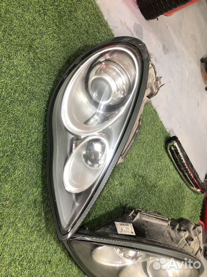 Фары на porsche 970