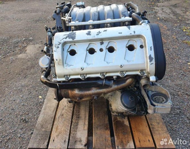 Двигатель Audi A8 D3/4E 4.2 л. бензин BFM