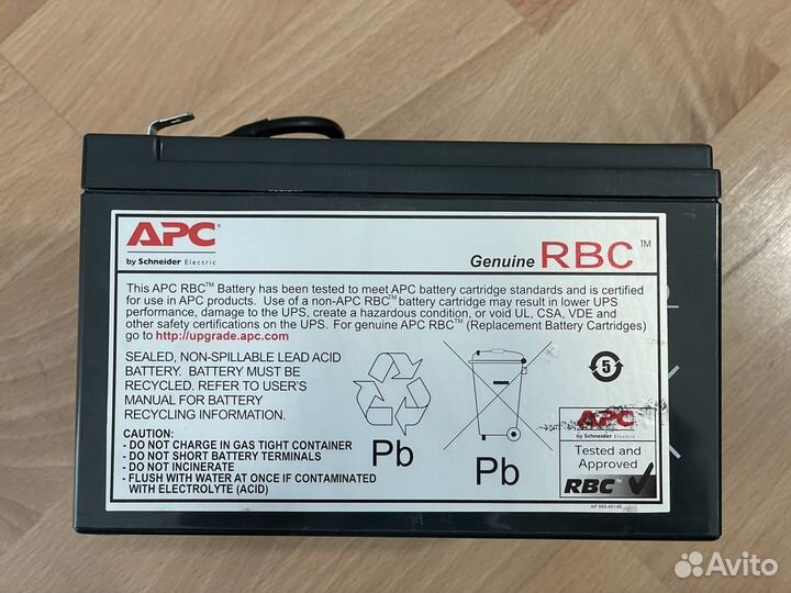 Батарея apcrbc113 не работающая