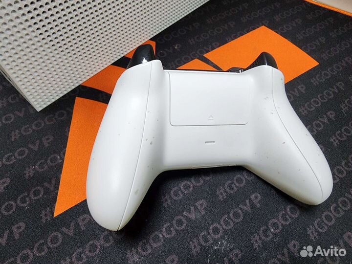 Xbox One S 500Gb + Xbox Games Pass Ultimate 2M