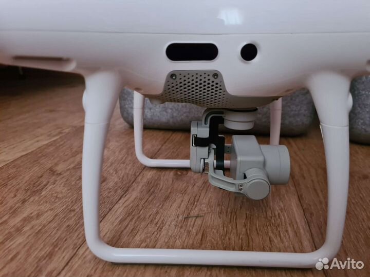 Квадрокоптер Dji Phantom 4 PRO + NFZ мод