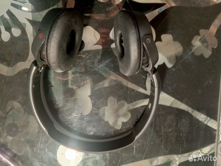 Наушники Sony