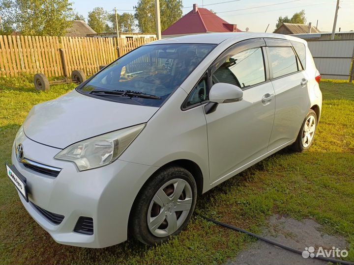 Toyota Ractis 1.3 CVT, 2011, 37 000 км