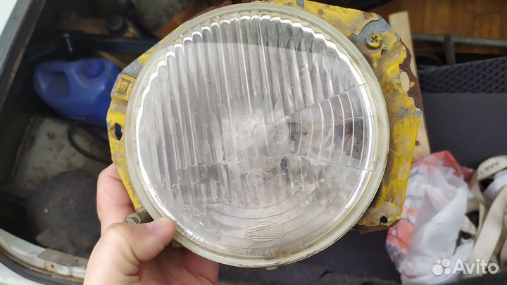 Фара Hella volkswagen mercedes-benz