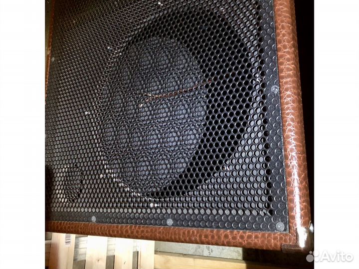 Корпуса Wassago Cabs 1X15 + рупор и твитер. Пара