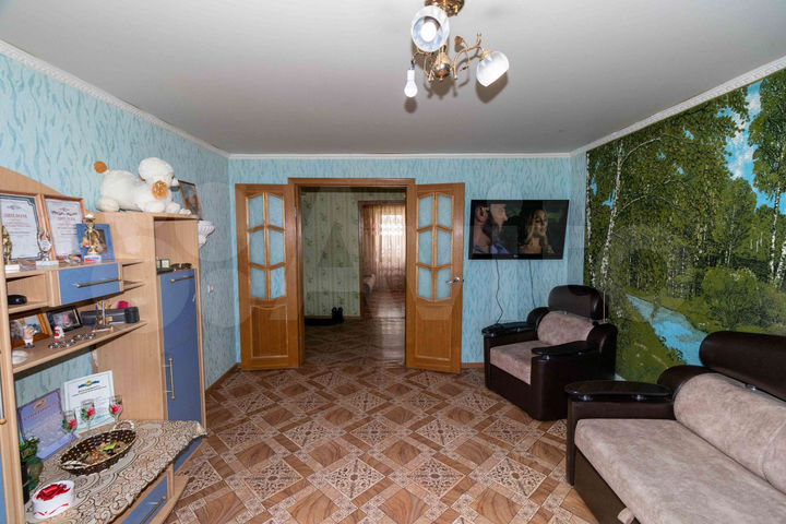 4-к. квартира, 78 м², 5/5 эт.