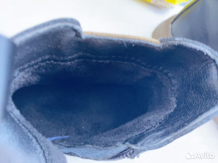 Ботинки демисезонные для девочки 36