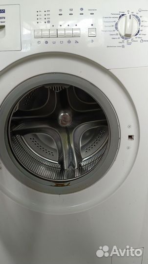 Стиральная машина Zanussi автомат