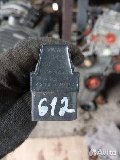 Катушка зажигания Volkswagen Polo 5 612 036905715C