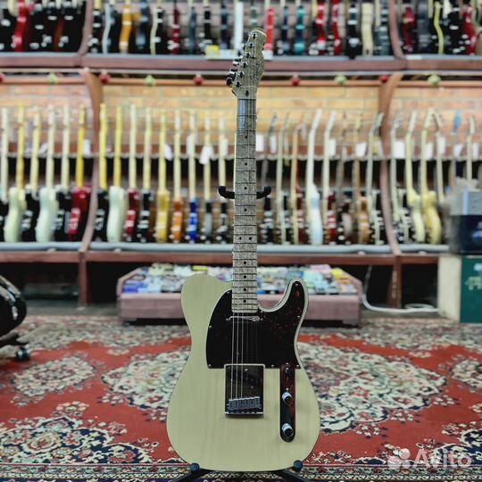 Fender Custom Shop Telecaster S-S Buttercream N28