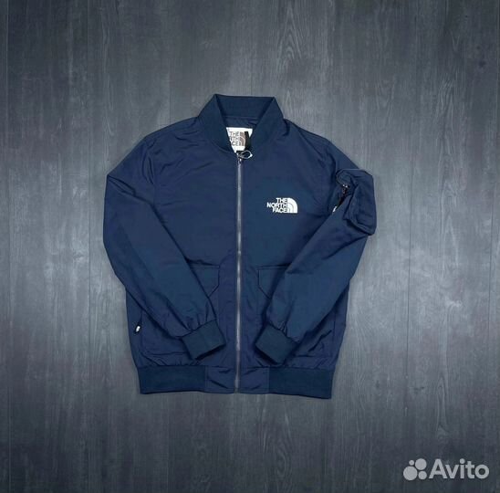 Бомбер The North Face