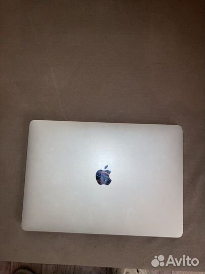 Apple macbook pro 13 2016