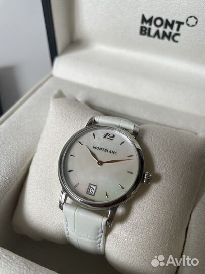 Часы Montblanc Star Classique 34 mm ref. 108765