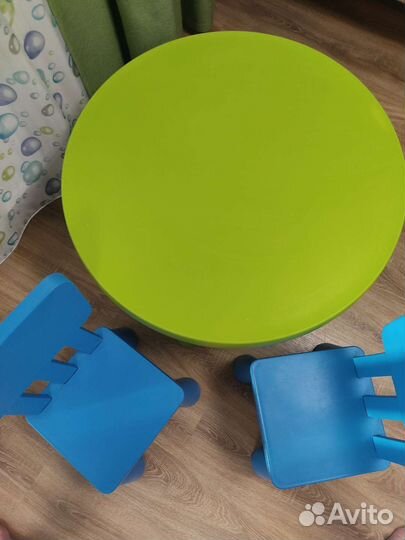 Стол и стулья IKEA маммут