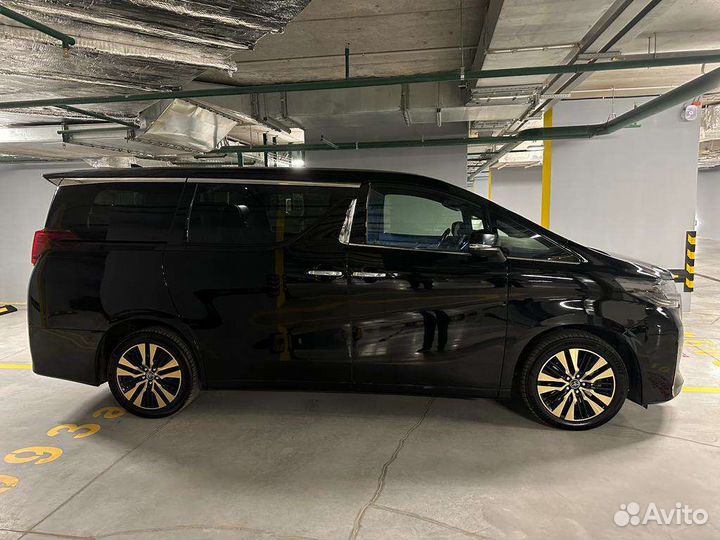 Toyota Alphard 3.5 AT, 2019, 103 000 км