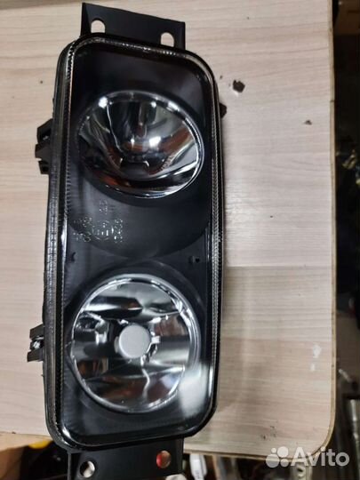 Фара противотуманная правая scania