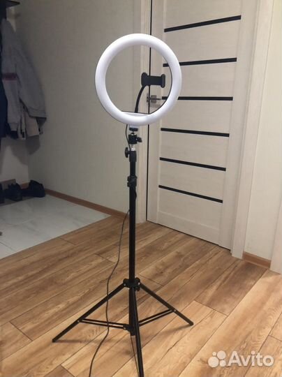 Кольцевая лампа 30,5 см