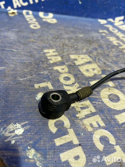Датчик детонации Chevrolet Lacetti седан F16D3