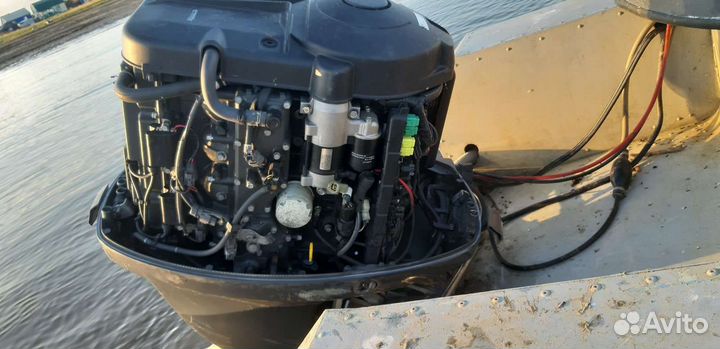 Лодка с мотором