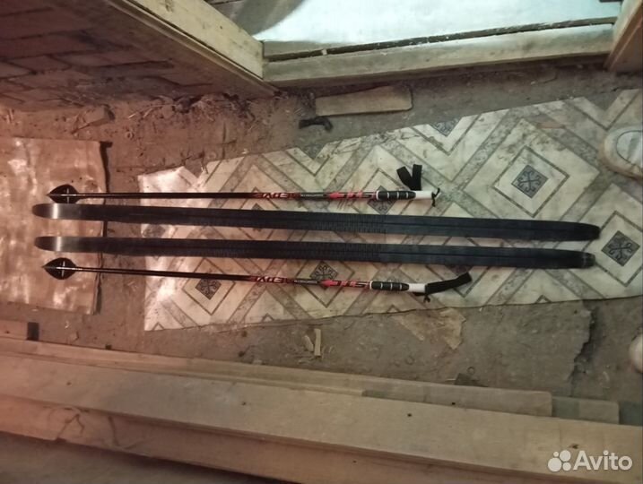 Беговые лыжи