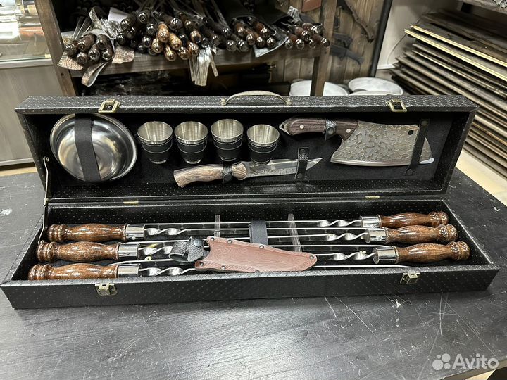 Шашлычный набор для пикника в чемодане