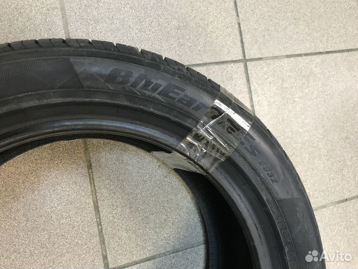 Yokohama BluEarth-ES ES32 195/50 R15 82V