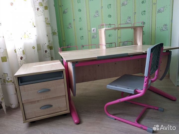 Растущая парта Дэми, тумба и стул