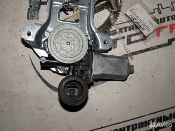 Стеклоподъемник toyota echo platz vitz yaris NCP10