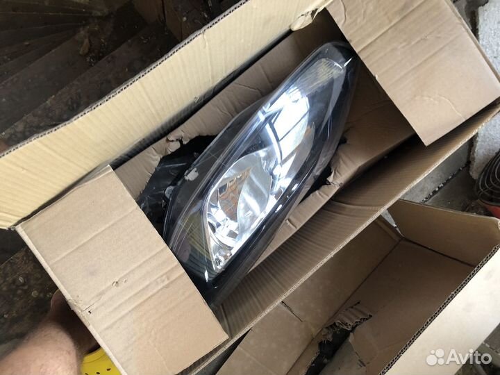 Фары на ford focus 3