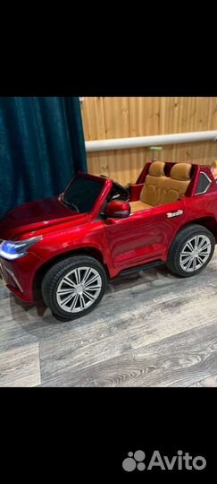Детский электромобиль