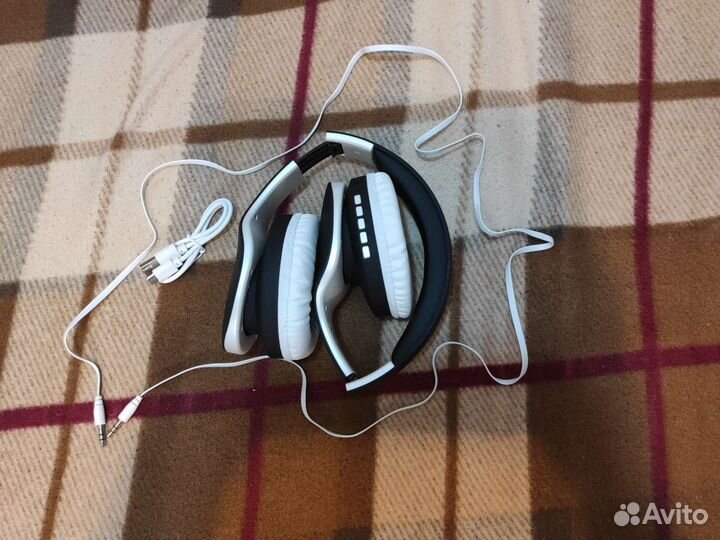 Беспроводные наушники defender