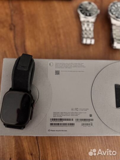 Apple watch ultra 2 black titanium ocean band