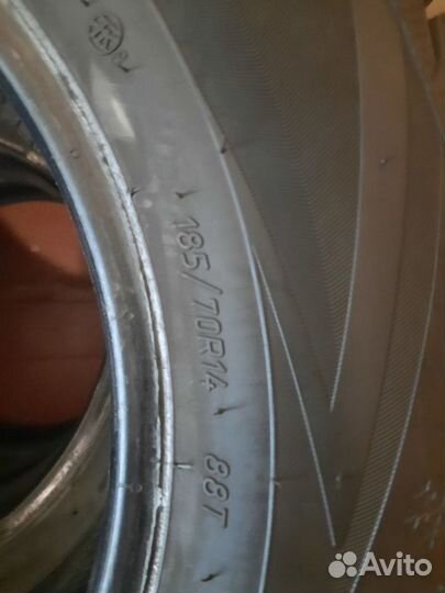 Viatti Brina Nordico V-522 185/70 R14 88T