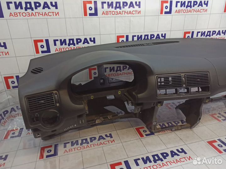 Торпедо Volkswagen Golf (Mk4) 1J1857002C23F