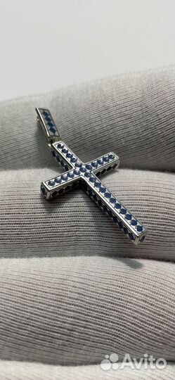 Крестик с горячей эмалью