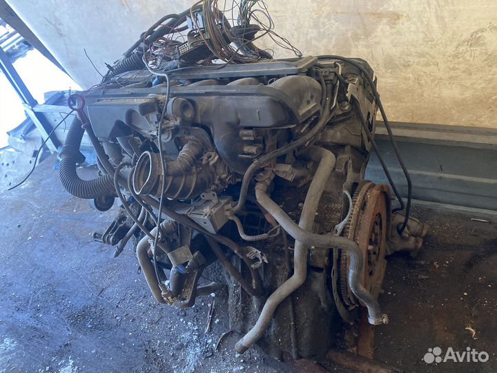 Двигатель м52b20tu