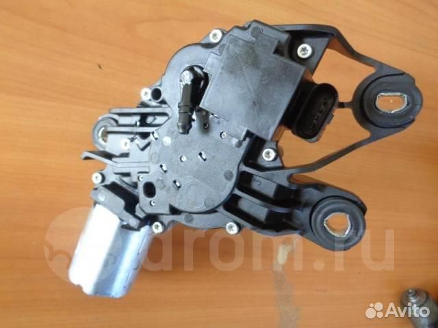 Моторчик стеклоочистителя задний VW Golf V Varian