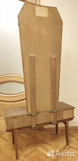 Тумба с зеркалом, Румыния 1960е