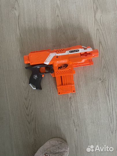 Бластер нерф