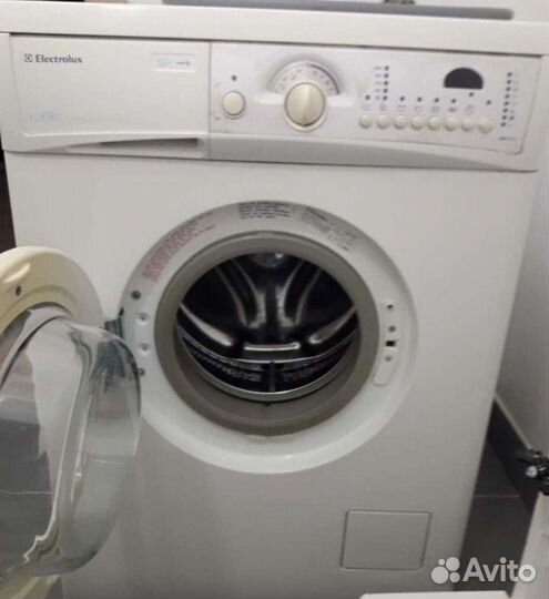 Стиральная машина Electrolux