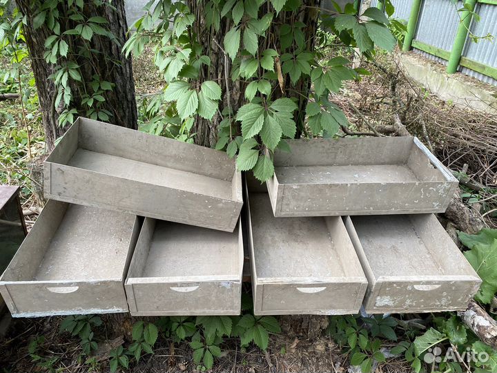 Ящик металлический