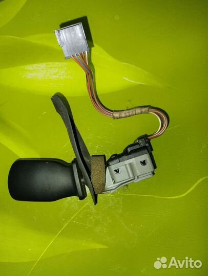 Подрулевые лепестки e39