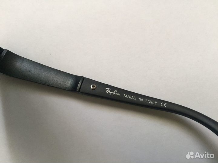 Солнечные очки Ray-Ban