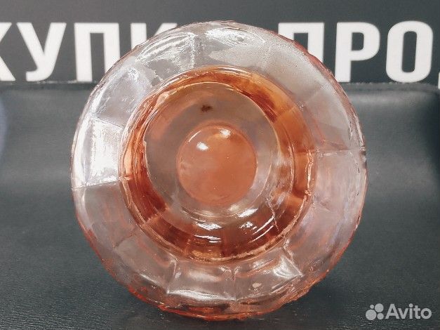 С. 199 Графин розалиновое карамельное стекло