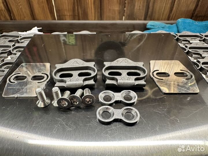 X-1, X-1F. Шипы для контактных педалей HT